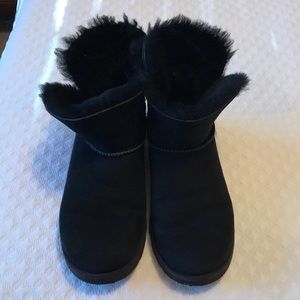UGG classic mini fluff collar boots, black